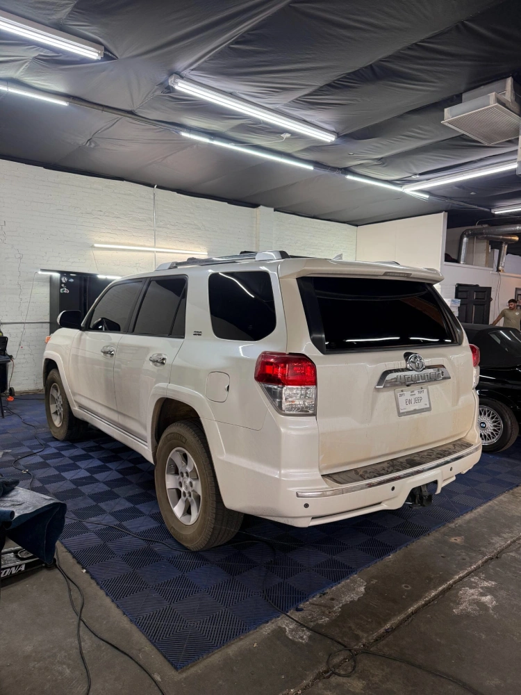 Climate-Controlled Vehicle Storage around Catalina Foothills